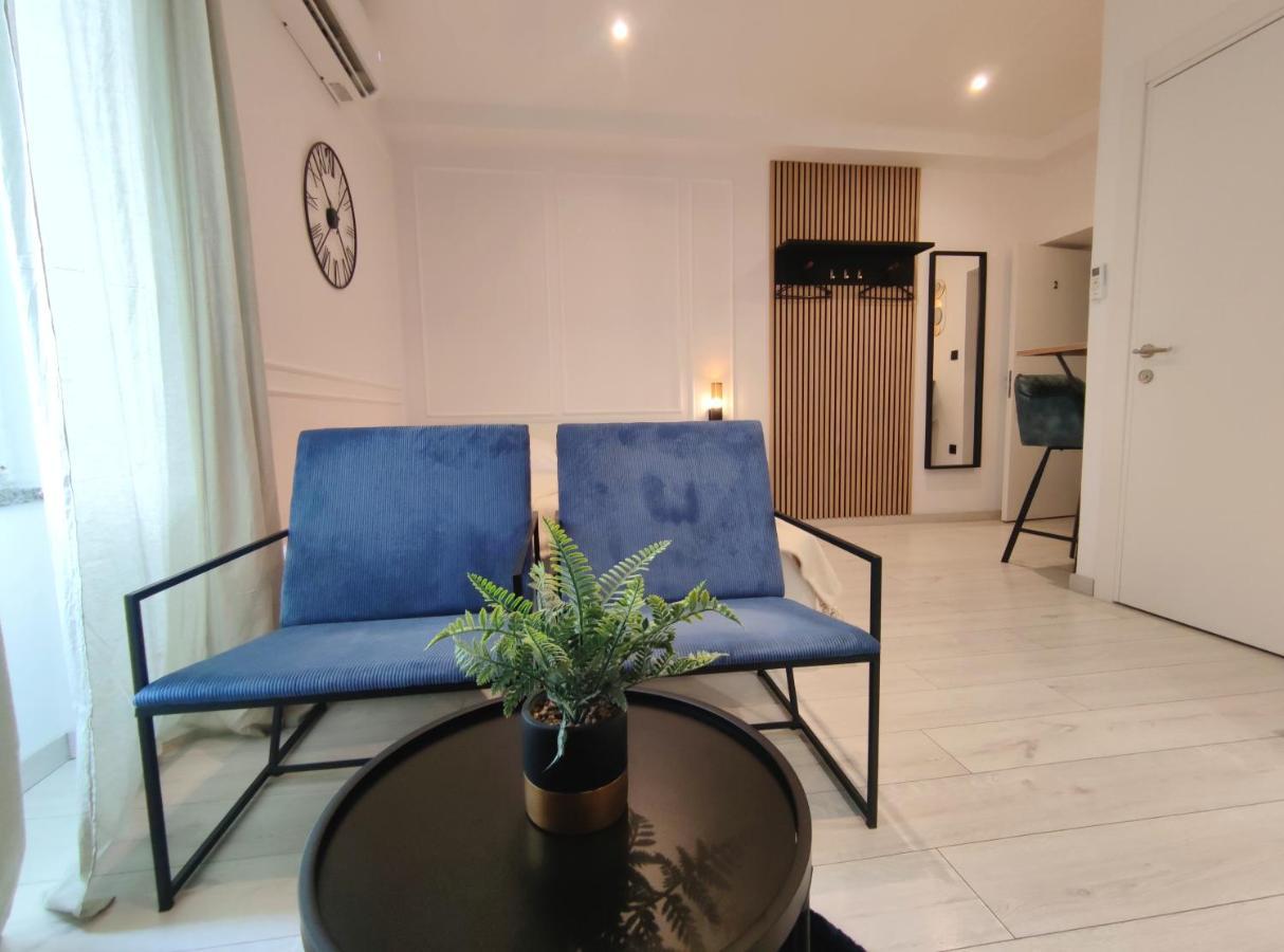 Alegra Center *